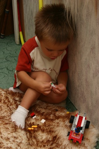 ...и сега то... | ...and now it goes...